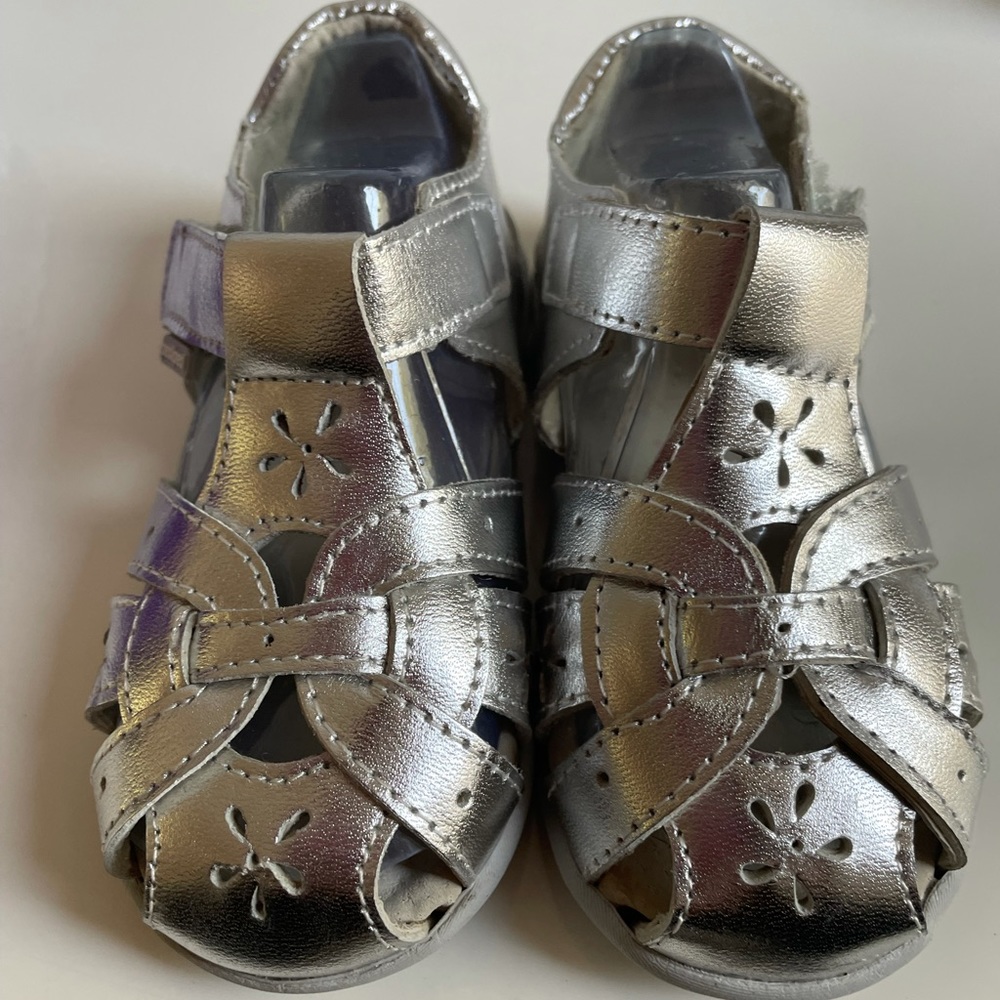 PediPed Grip ‘n’ Go Nikki silver size 6-6.5